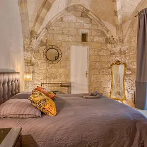 La Chapelle Du Miracle Aviñón